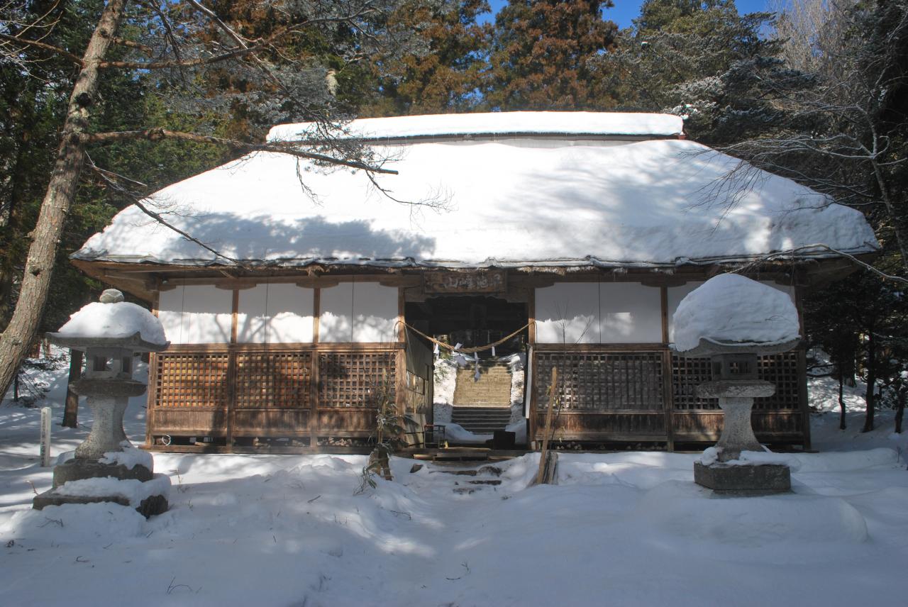 現代舞踏家やパフォーマーが行き着く 神楽 の地 早池峰神社 岩手県花巻市 Onestory