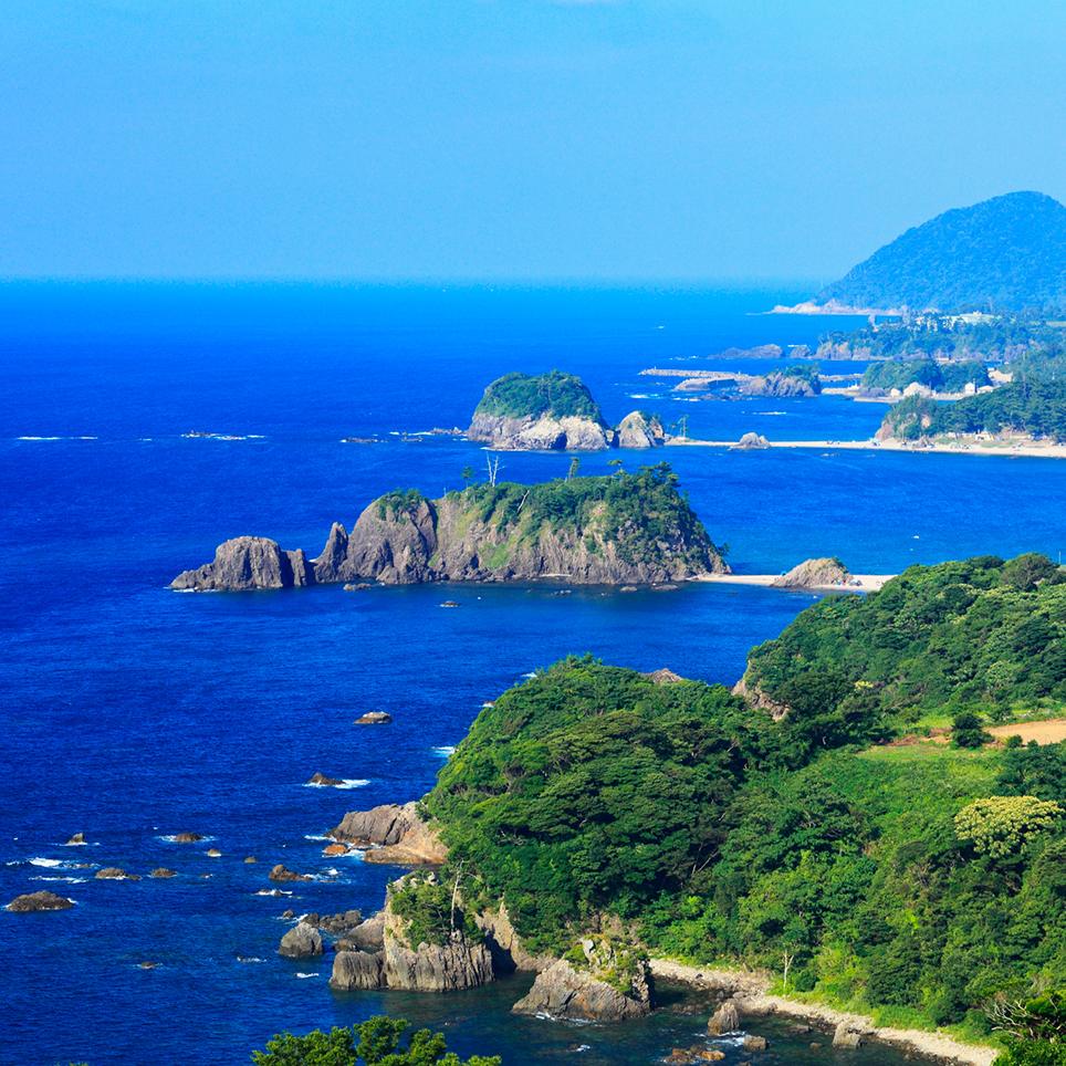 数々の伝説や名所を有する丹後半島に見る 日本の原風景 丹後松島 京都府京丹後市 Onestory