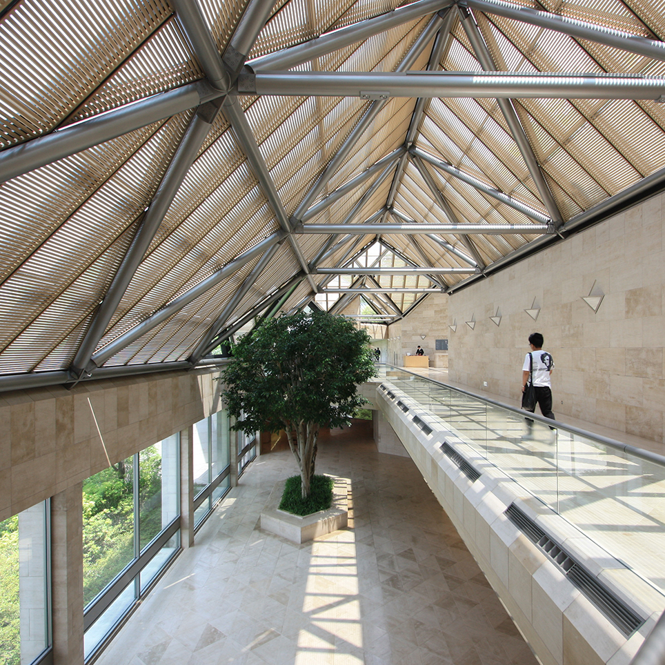 浄土の世界を現代的に創出した 美と芸術の桃源郷 Miho Museum 滋賀県甲賀市 Onestory