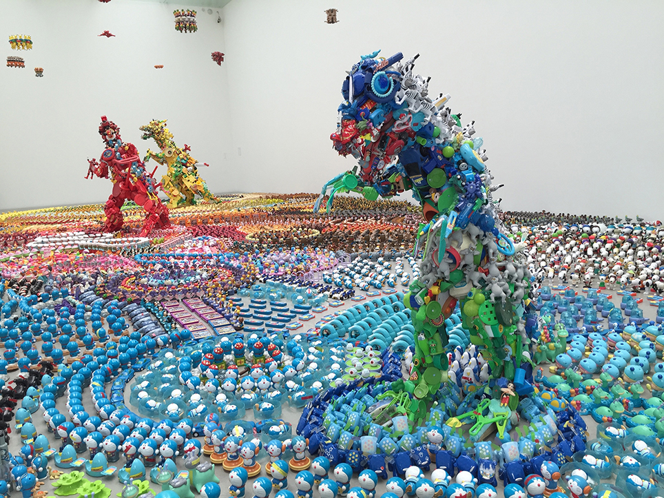 ꫛꫀꪝ✧シーグラスアート「ねがいごと♡北欧の街並み」赤　レアカラー　絵本の世界 これのどこが芸術？」がアートの世界の扉を開く。[六甲ミーツ・アート