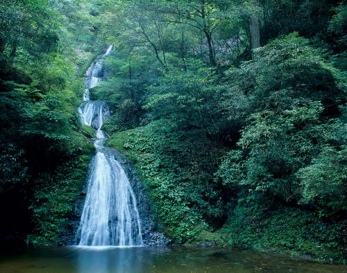 赤い滝　緑の滝　青い滝 1323_20170907122044_59b0bb0c6d
