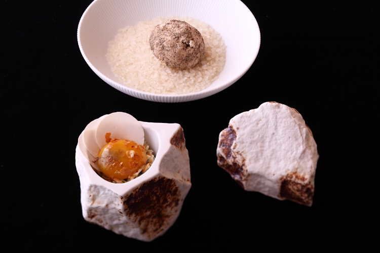 有田の技術と品質を世界に！」。～『李荘窯』～ ［DINING OUT ARITA