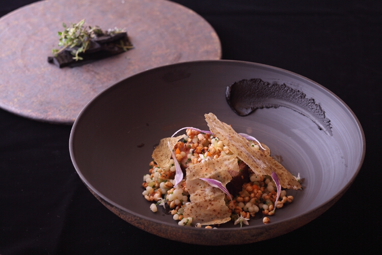 有田の技術と品質を世界に！」。～『李荘窯』～ ［DINING OUT ARITA