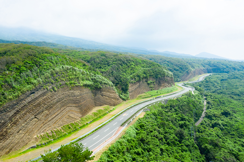 三原山をはじめとする 大島の自然風景 Onestory