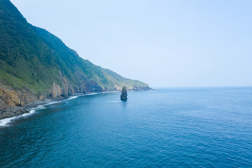 三原山をはじめとする 大島の自然風景 Onestory