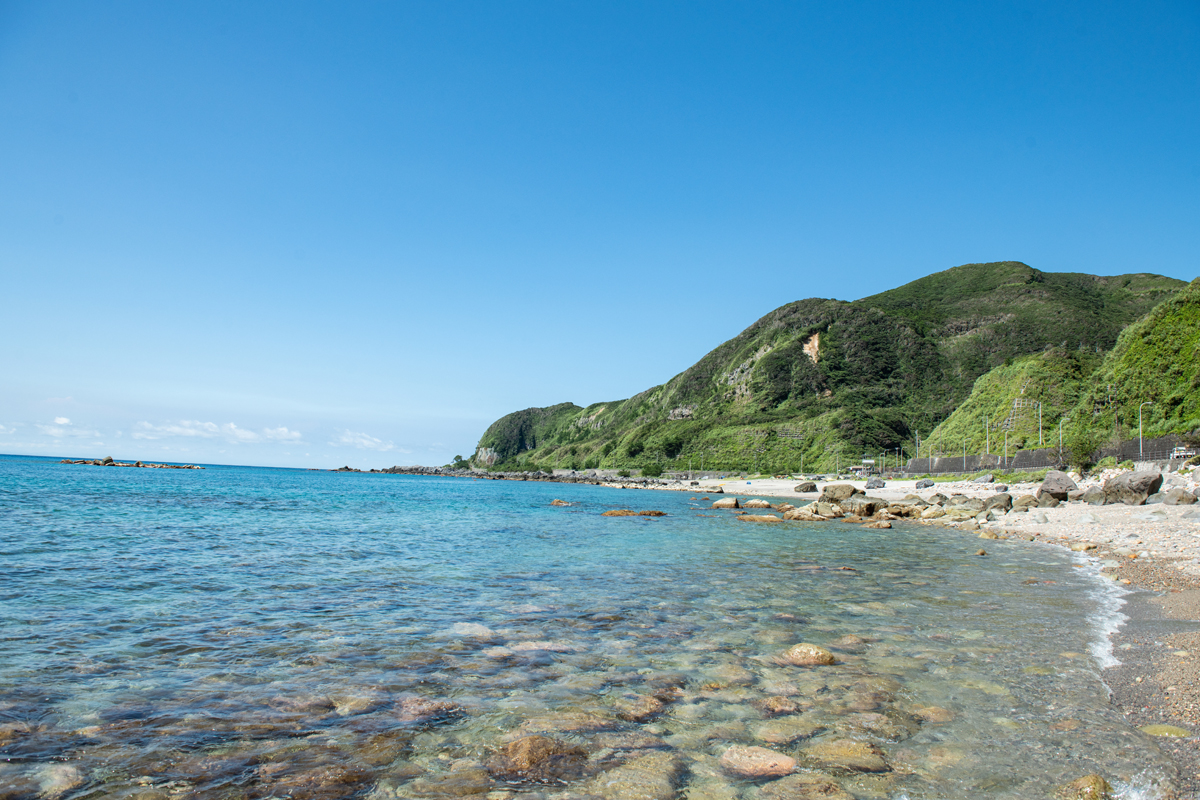 東京都の離島 神津島が誇る大自然のなかで楽しむアクティビティ Onestory
