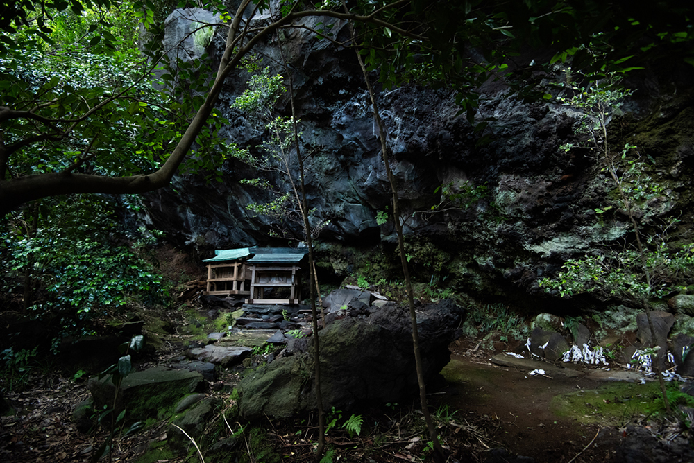 【中古】 三宅島今様流人ぐらし 噴火の下で三宅島賛歌/文芸社/村榮 中古】 三宅島今様流人ぐらし 噴火の下で三宅島賛歌 / 村榮