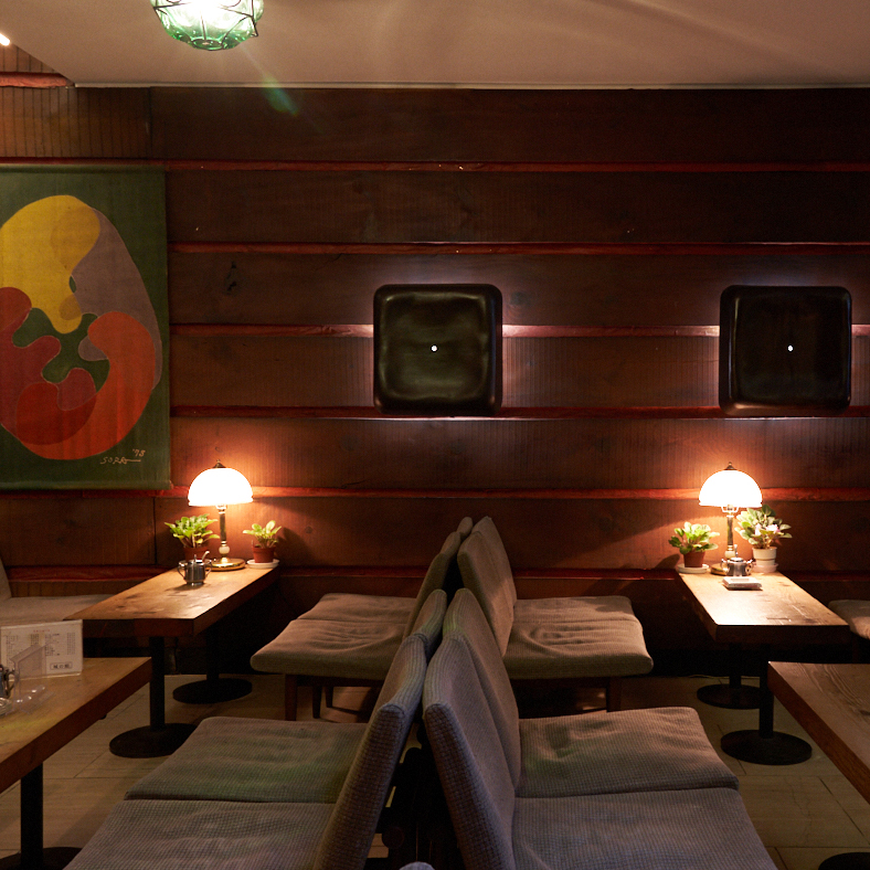 アートがあふれる街香川にある 建築家に愛された喫茶店 Onestory