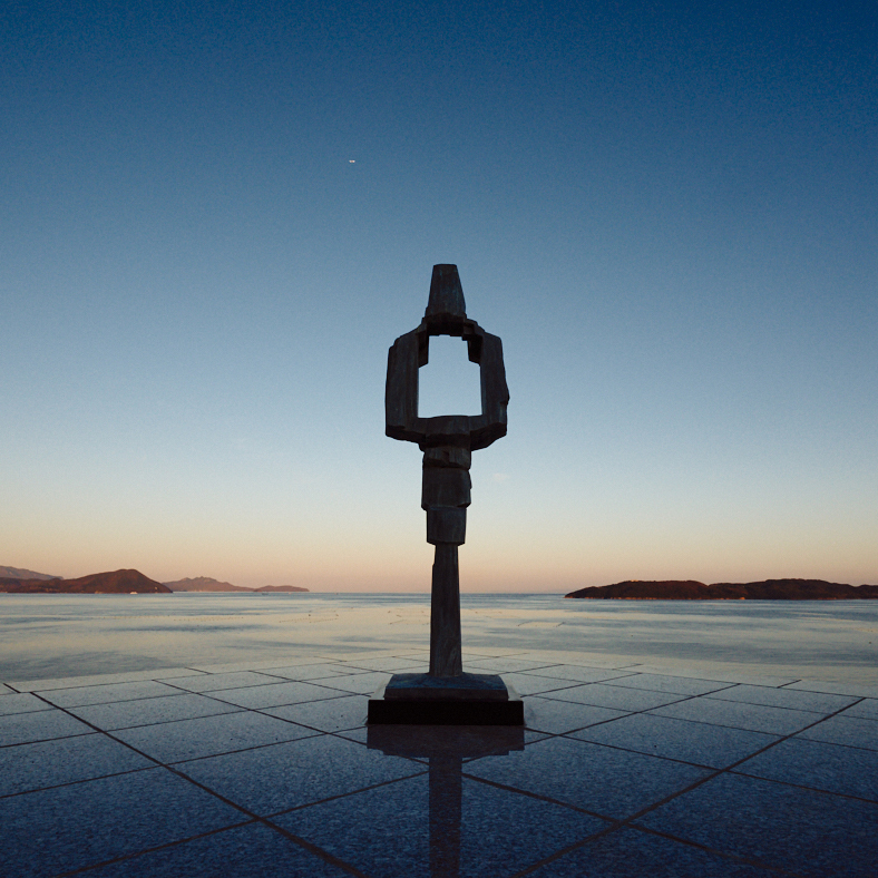 アートがあふれる街香川にある、世界的彫刻家の美術館。 | ONESTORY
