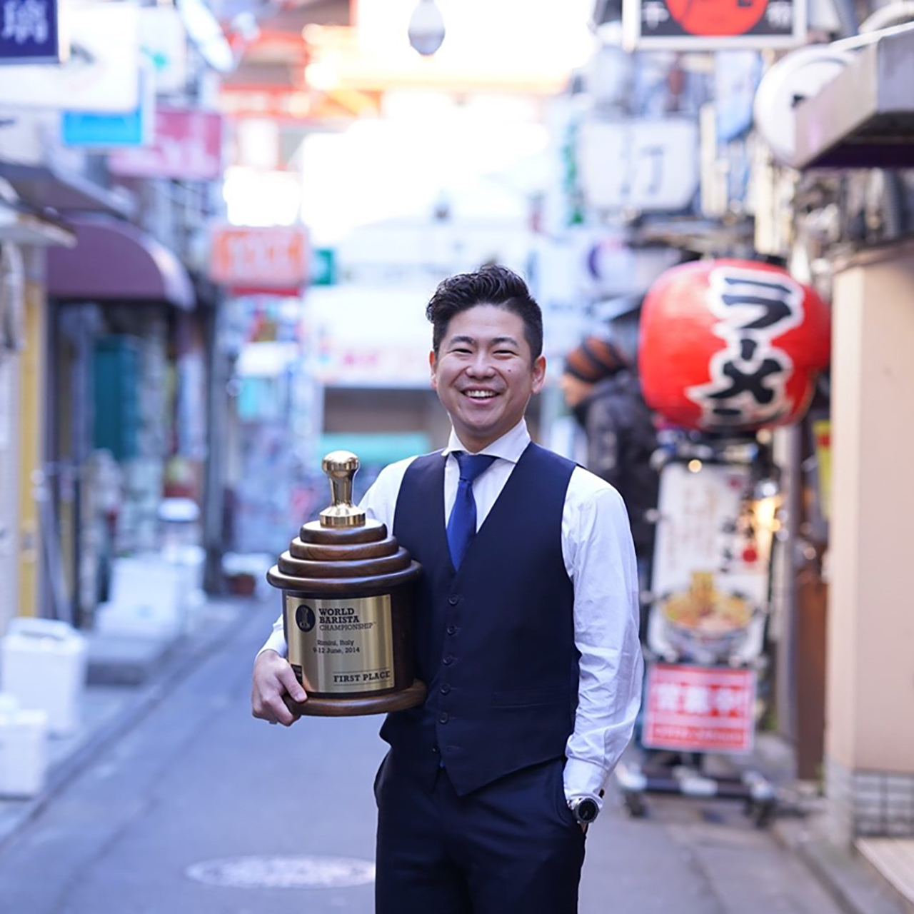 ワールド バリスタ チャンピオン・井崎英典のクラウドカフェ