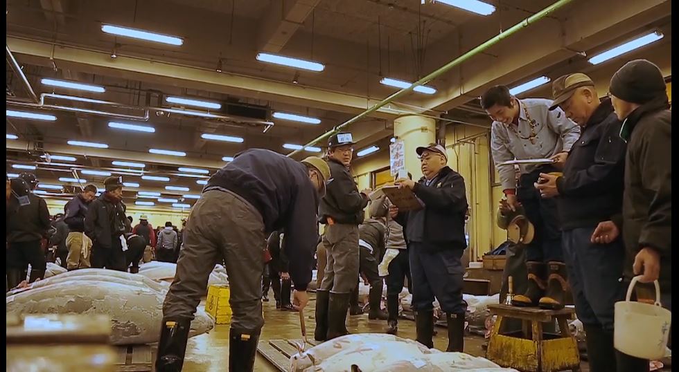 外国人の映像監督が記録した、日本の「1月」。 | ONESTORY