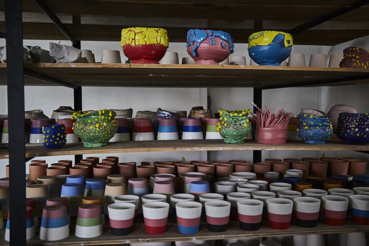 伝統と多様性を尊重する陶磁器の街で、歴史に裏づけされた唯一無二の