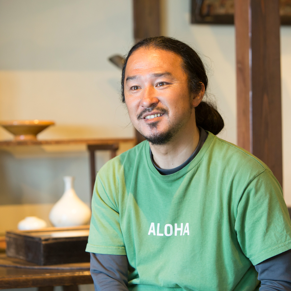 葉山の古民家で生み出される、ハンドメイドならではの温かさ。［市松